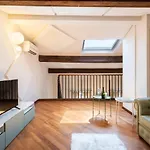 A Design Lover Flat In Florence